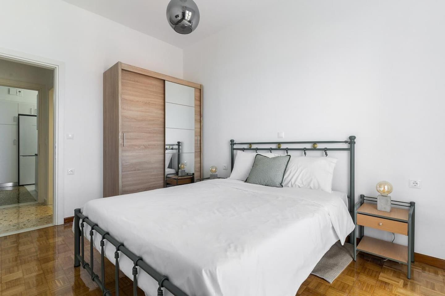 On The Port Apartment Rafína Екстериор снимка