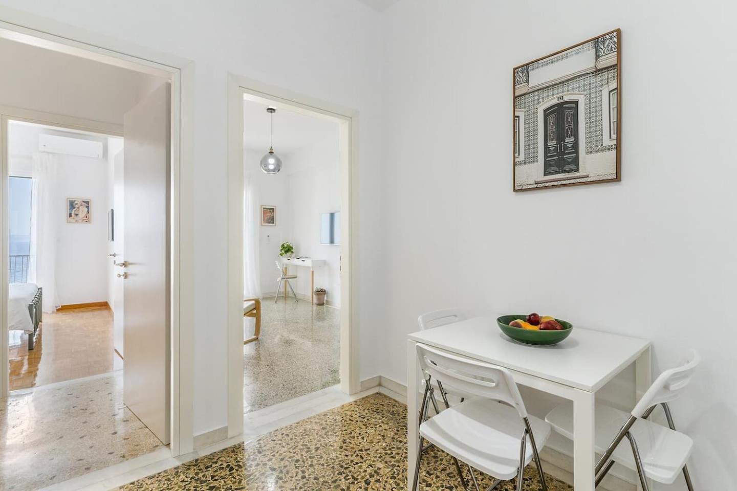 On The Port Apartment Rafína Екстериор снимка